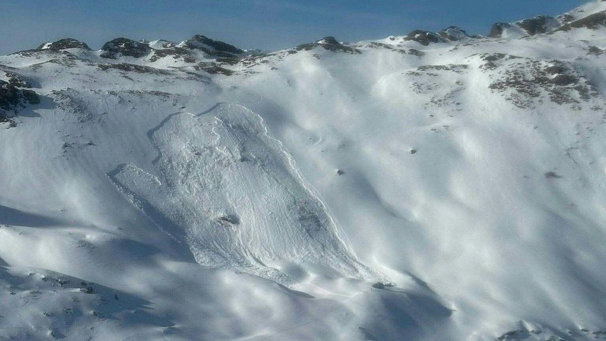 Mehrere Lawinen in Österreich: Acht Menschen sterben