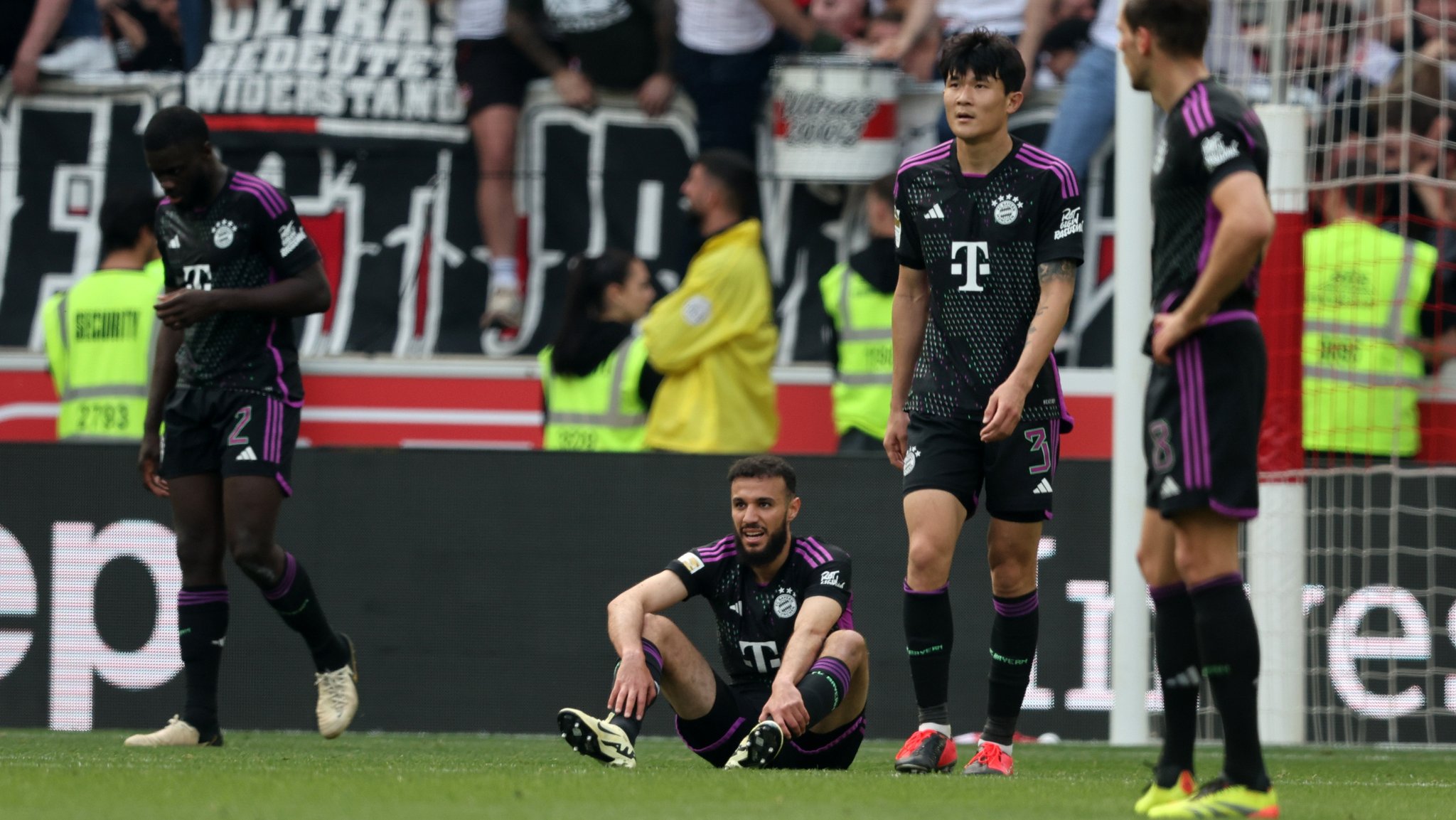 Dayot Upamecano, Noussair Mazraoui und Min-jae Kim (v.l.)