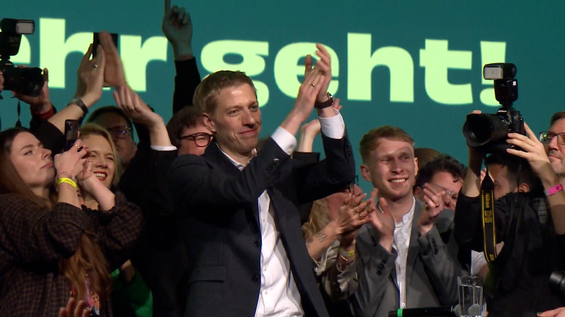 Vor zwölf Jahren kam der gebürtige Münchner in den Stadtrat, drei Jahre lang war er zweiter Bürgermeister hinter Dieter Reiter (SPD). 