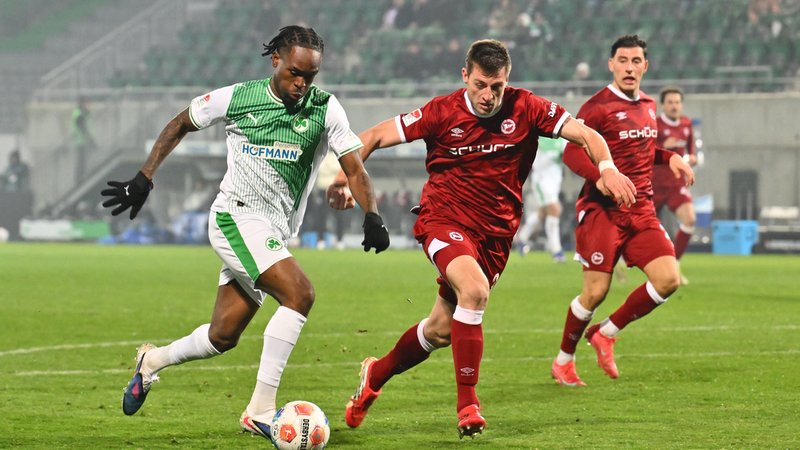 SpVgg Greuther Fürth - Arminia Bielefelde | Bild: picture alliance / Sportfoto Zink / Wolfgang Zink | Sportfoto Zink / Wolfgang Zink SpVgg Greuther Fürth - Arminia Bielefelde