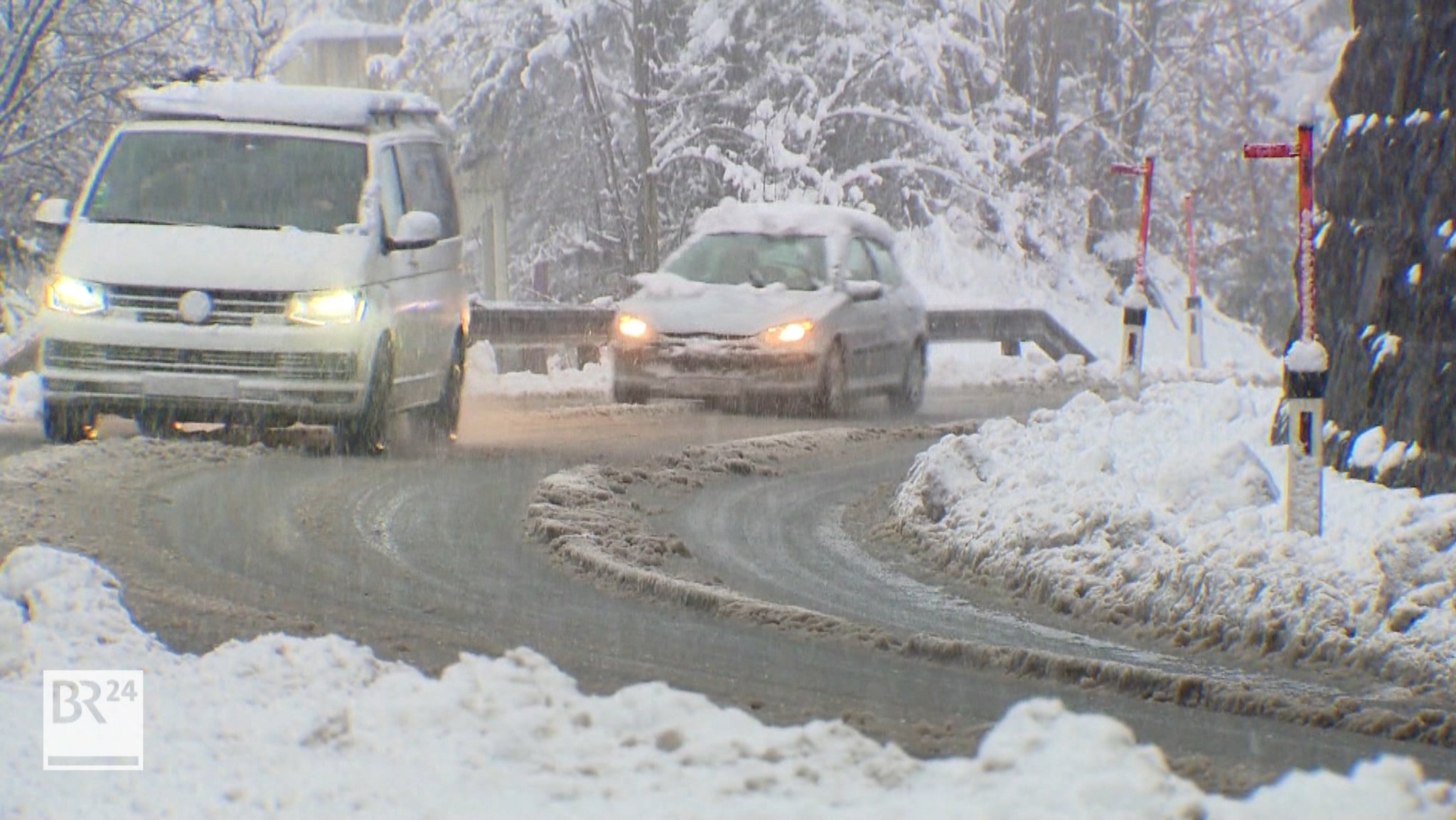 Behinderungen durch Schnee in Tirol