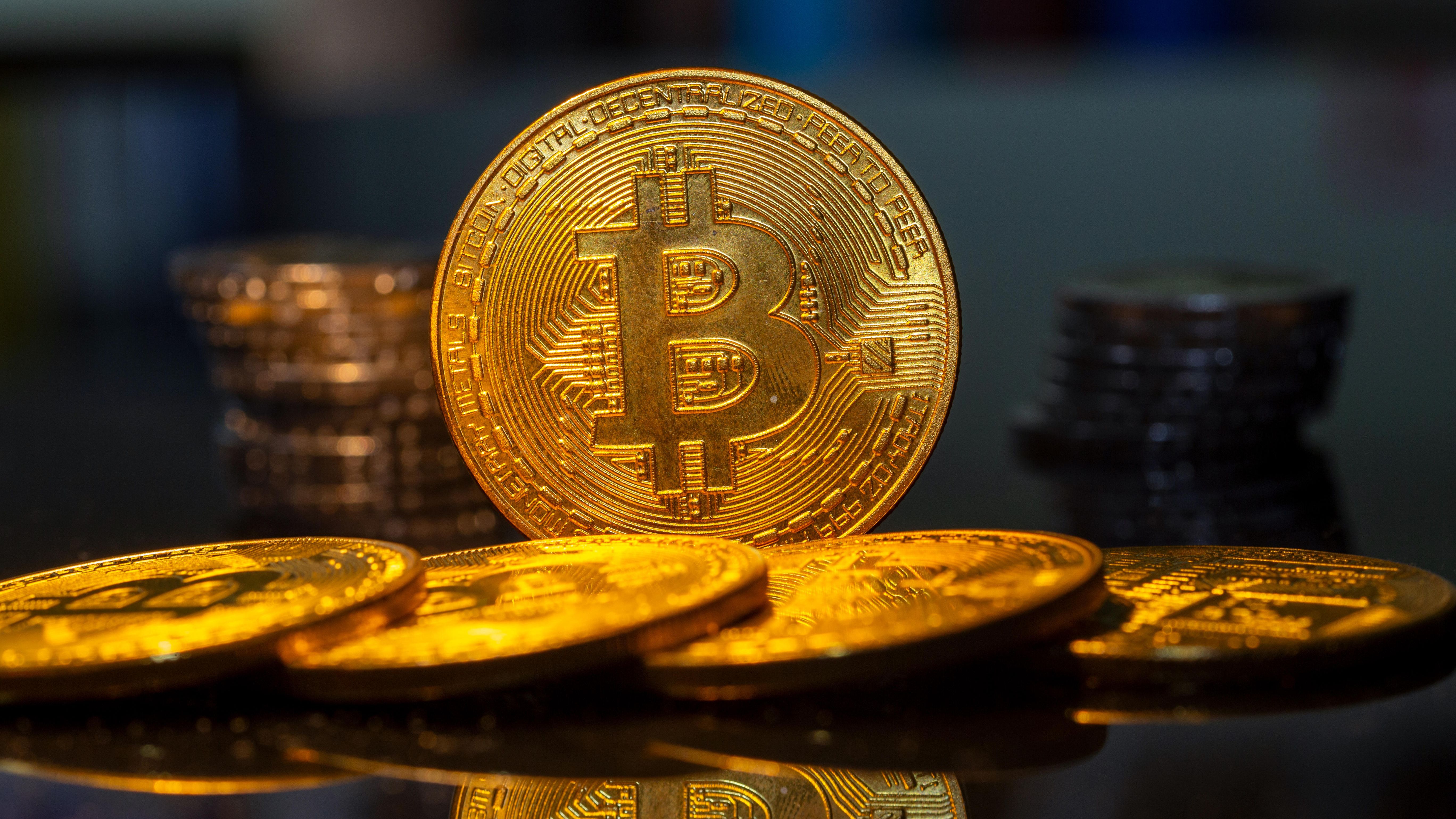 Bitcoins im Wert von zwei Milliarden Euro beschlagnahmt | BR24