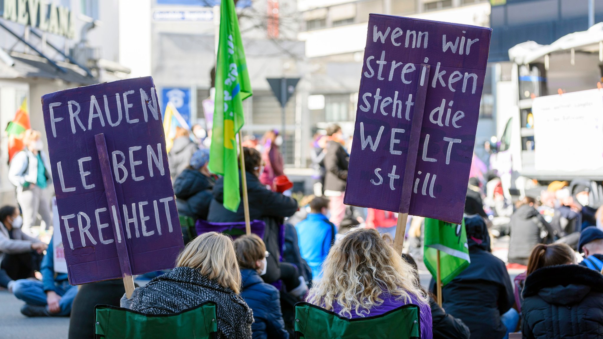 Am 8. März ist Weltfrauentag - ist er heutzutage noch wichtig? 