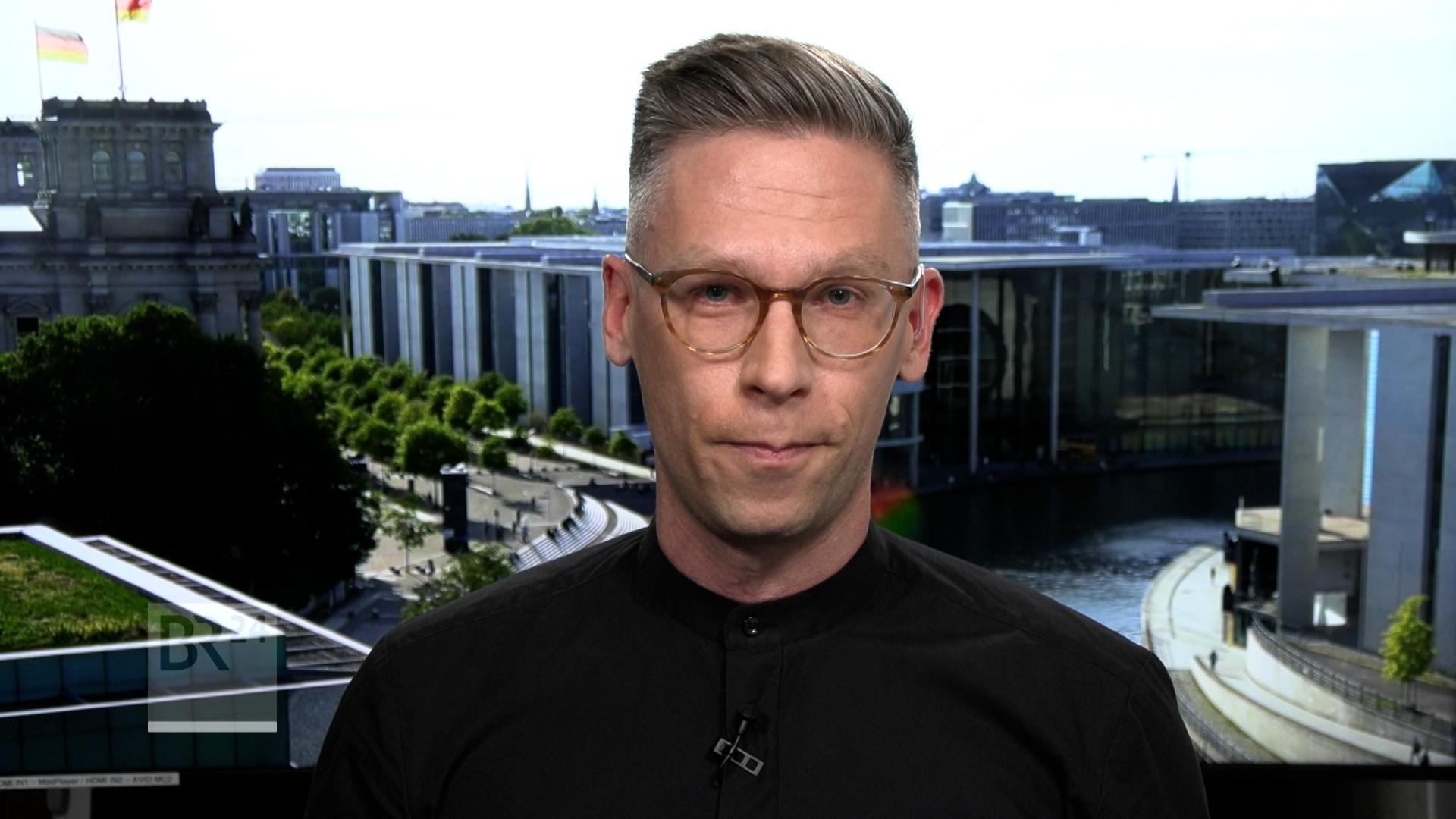 BR-Korrespondent Björn Dake zu Rückzug von Brosius-Gersdorf