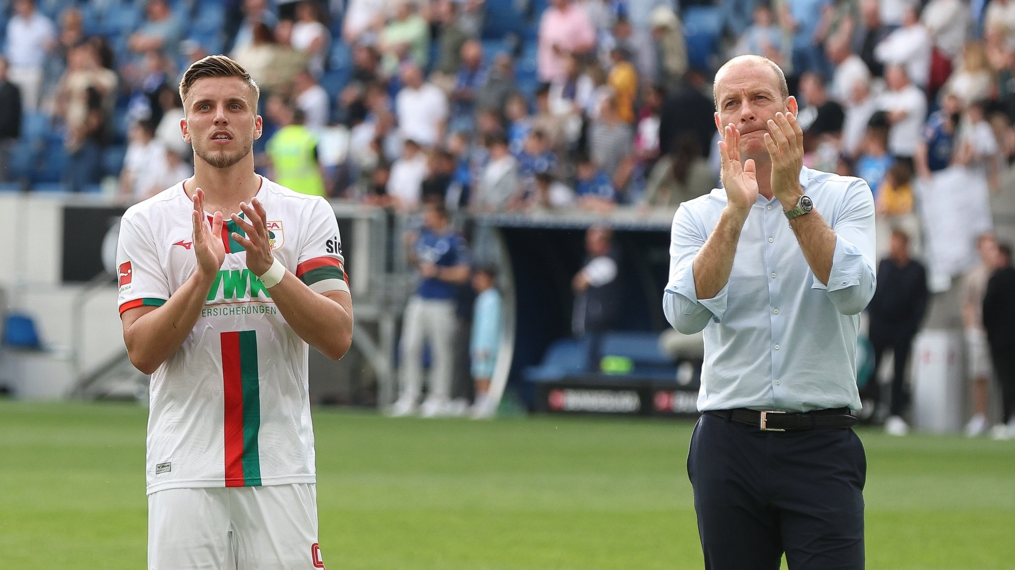 FC Augsburg - Eine Saison in der Gefühls-Achterbahn