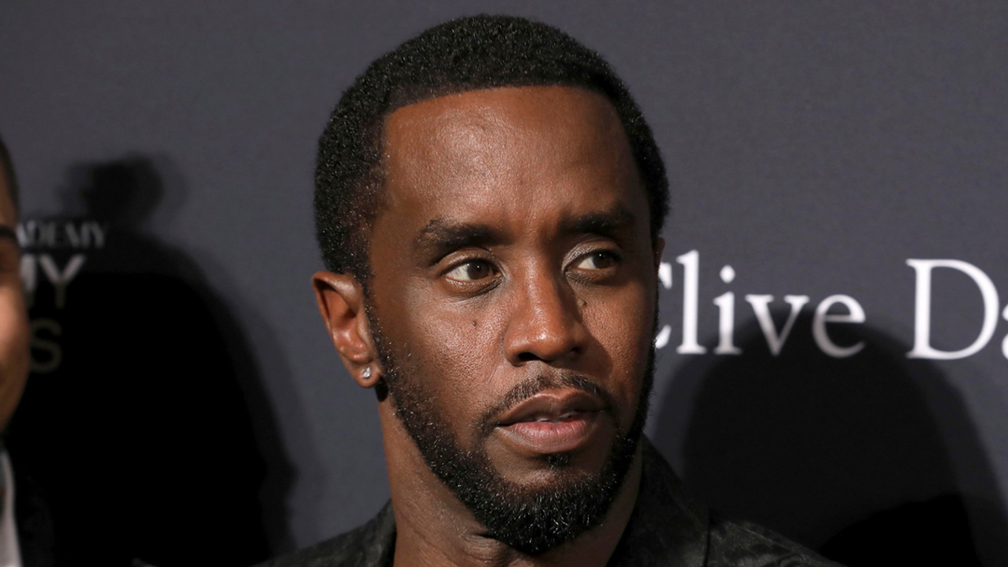 ARCHIV (26.01.2020) USA, Beverly Hills: Sean Combs kommt zur Pre-Grammy Gala And Salute To Industry Icons im Beverly Hilton Hotel. 