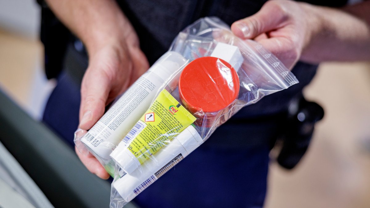 Flüssigkeitenregeln am Flughafen München bleiben streng
