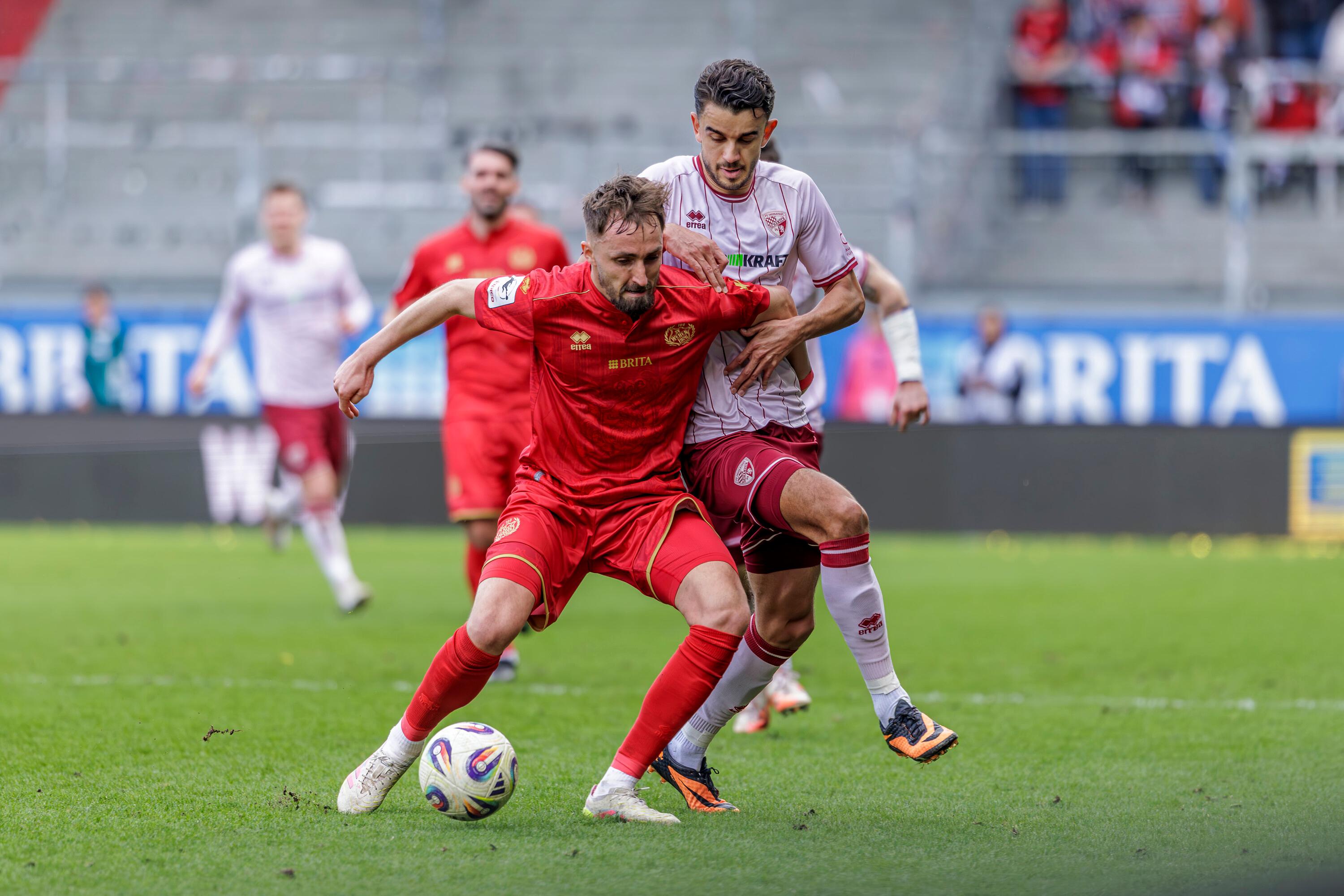 Zweikampf bei Wiesbaden gegen Ingolstadt