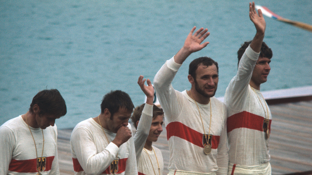 Olympia 1972: Der siegreiche deutsche Ruder-Vierer | Bild: picture-alliance/dpa Olympia 1972: Der siegreiche deutsche Ruder-Vierer