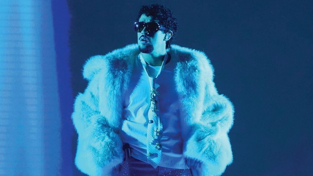 der Rapper Bad Bunny bei einem Konzert.