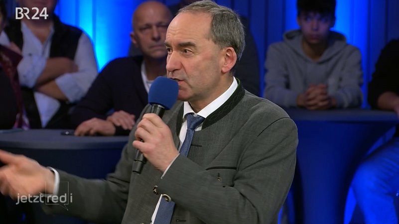 Hubert Aiwanger bei "jetzt red i" live aus Atting am 18.2.26 | Bild: BR Hubert Aiwanger bei "jetzt red i" live aus Atting am 18.2.26
