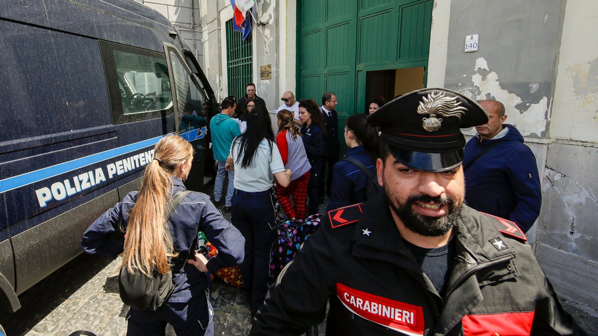 Wieder Erdbeben bei Neapel: Menschen in Panik