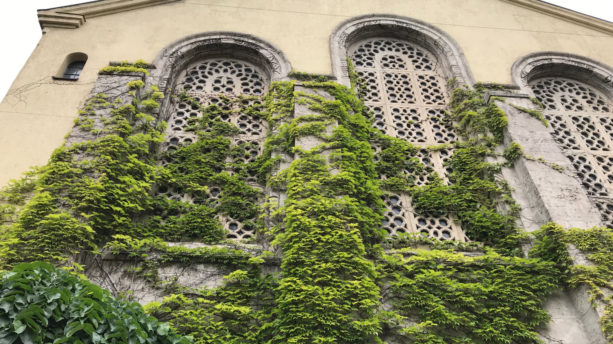 Außenansicht der Augsburger Synagoge