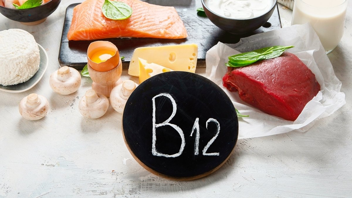 Lebensmittel, die Vitamin B12 enthalten.