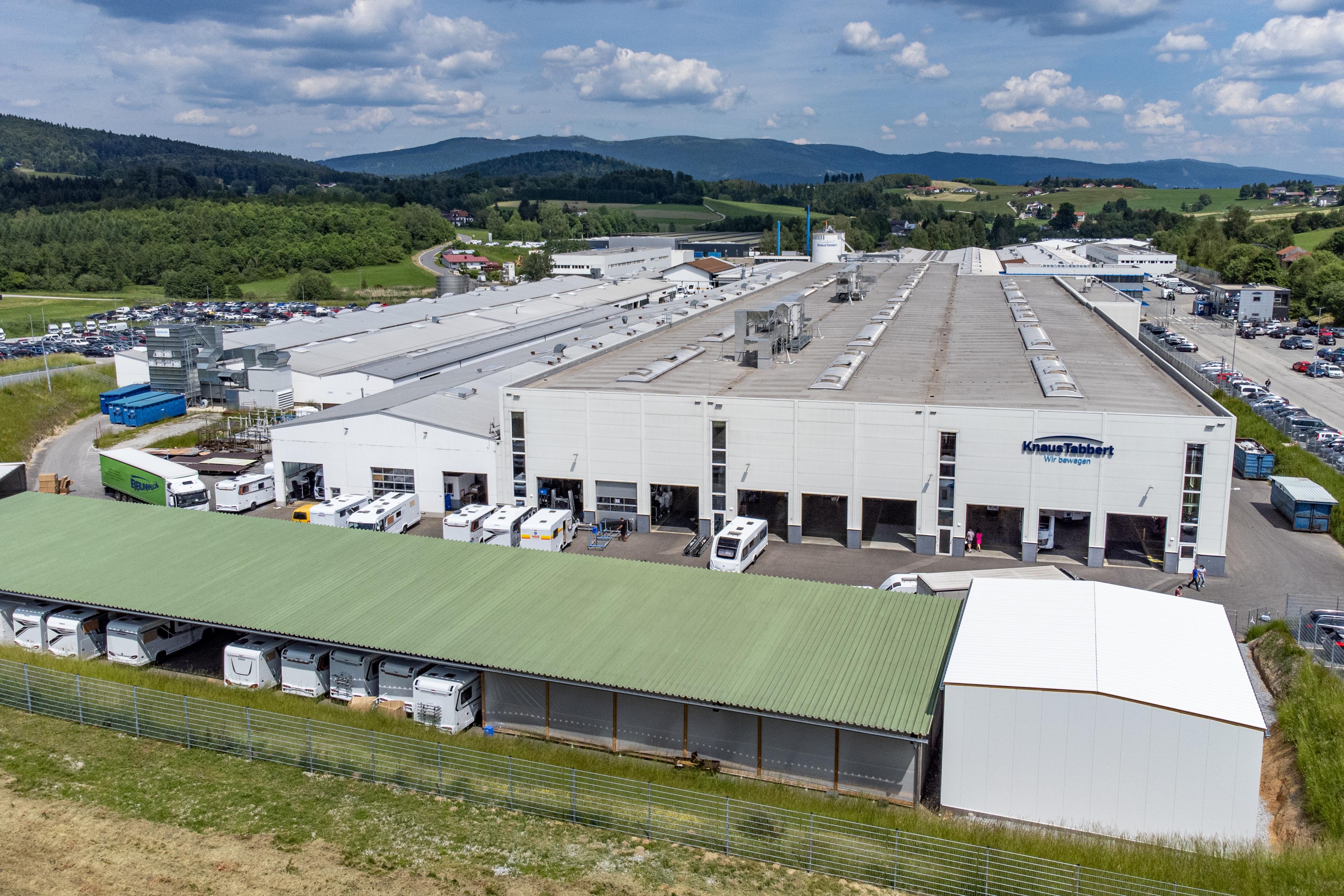 Das Werksgelände der Knaus-Tabbert AG in Jandelsbrunn im Bayerischen Wald.