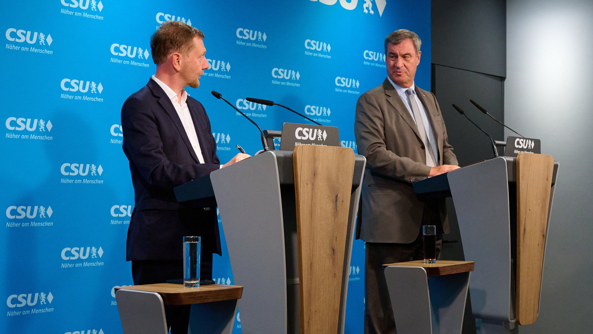 Unions-Debatte über Merz: CDU-Vize lobt Söder und die CSU 