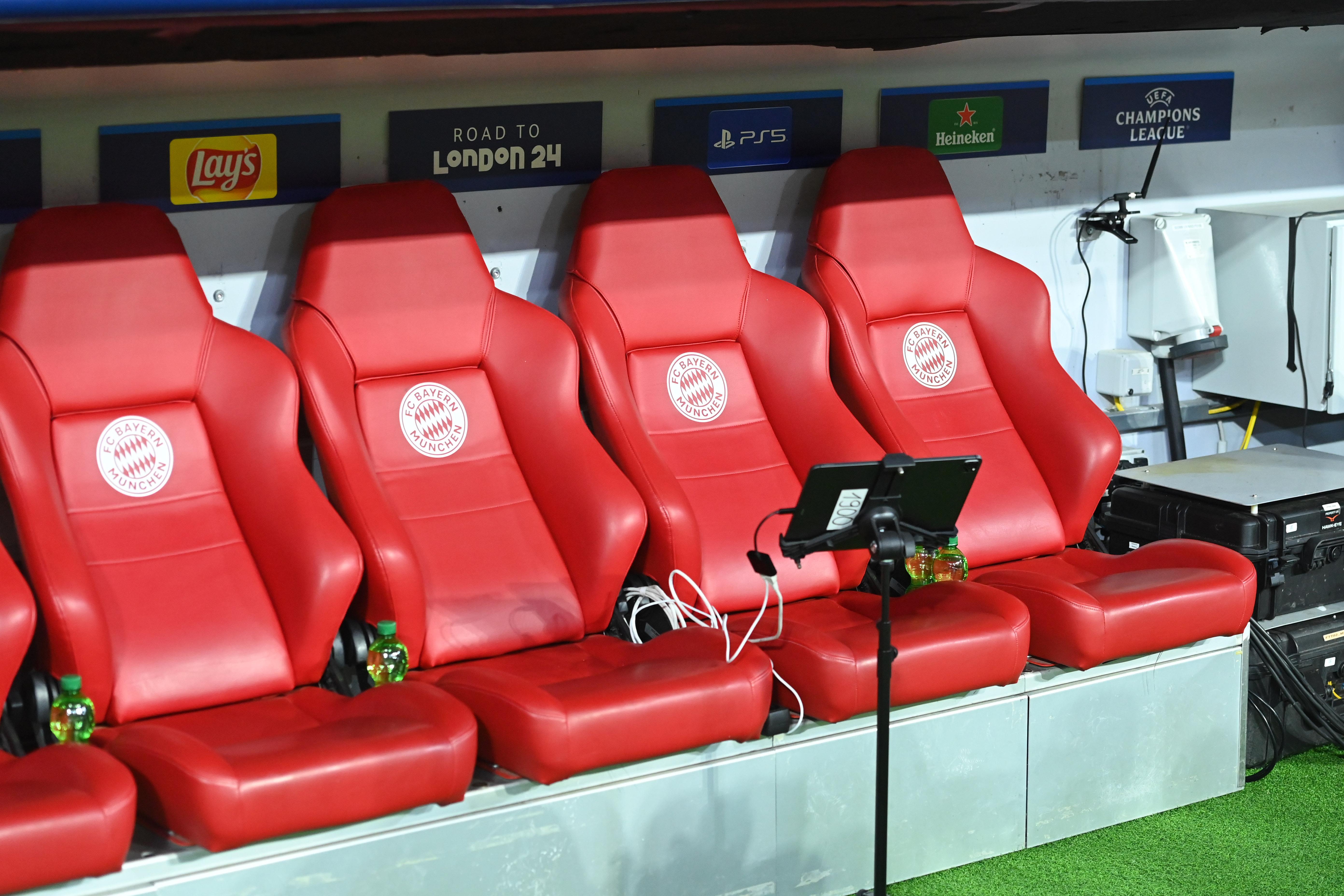 Trainerbank FC Bayern