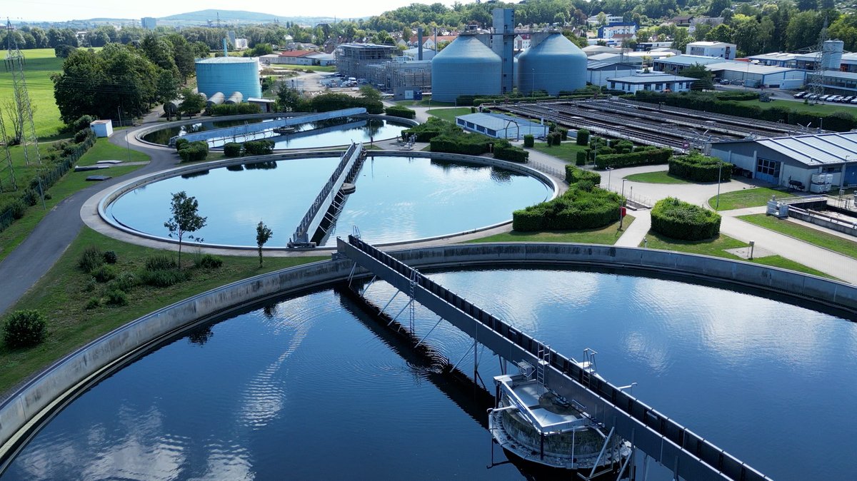 Startup aus Bayreuth sagt Mikroplastik mit KI den Kampf an