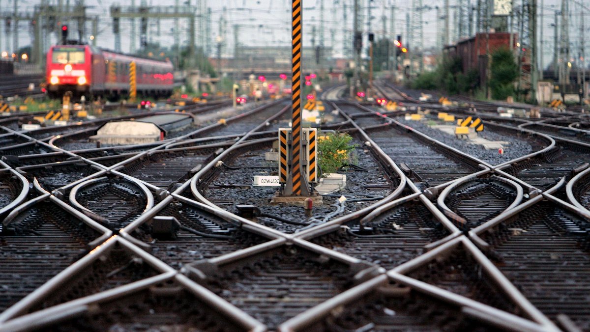 Bahn-Zerschlagung: Zustimmung und Kritik für Unions-Vorschlag  