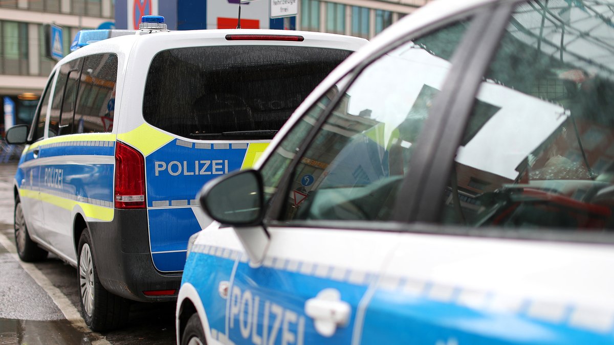 Polzeiautos in München (Symbolbild).