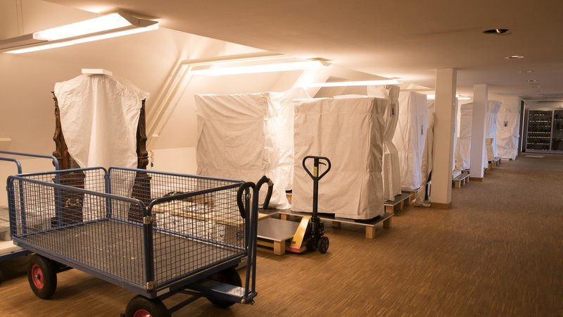 Depot des Bayerischen Nationalmuseums. | Bild: picture alliance / SZ Photo | Florian Peljak Depot des Bayerischen Nationalmuseums.