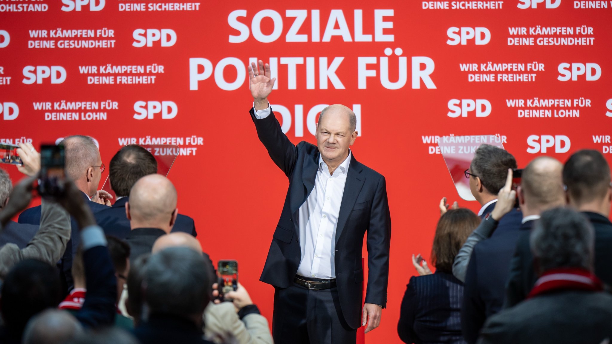 Kanzler Olaf Scholz bei der SPD-"Wahlsiegkonferenz" in Berlin