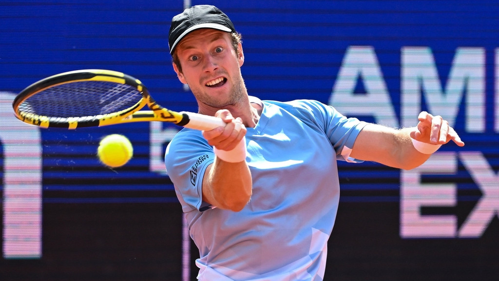 Tennis: ATP-Tour - München Van De Zandschulp (Niederlande) - Ruud (Norwegen) | Bild: dpa-Bildfunk/Sven Hoppe Tennis: ATP-Tour - München Van De Zandschulp (Niederlande) - Ruud (Norwegen)