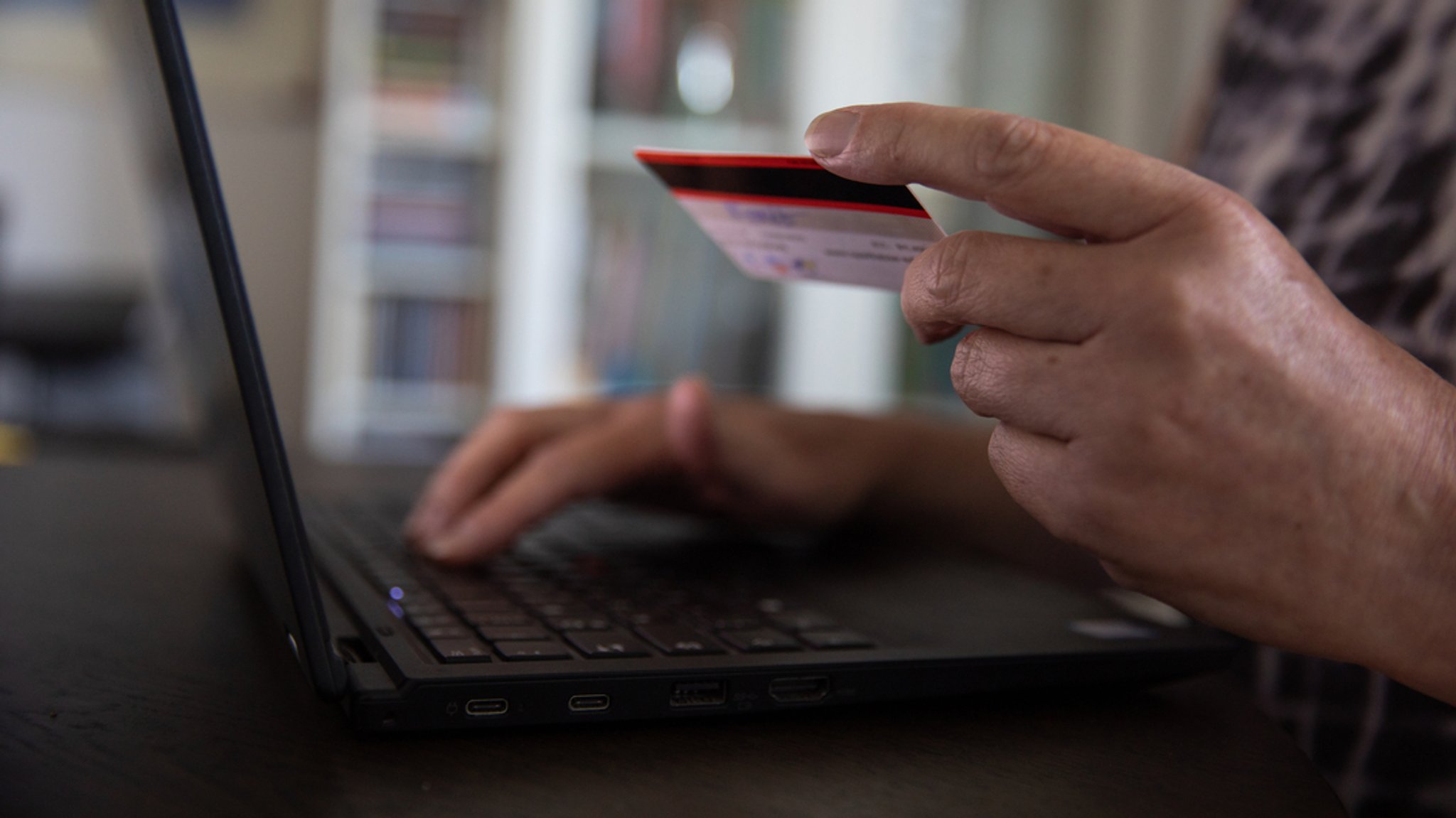 Online-Shopping, Fake-Mails: Mehr Opfer von Cyberkriminalität 