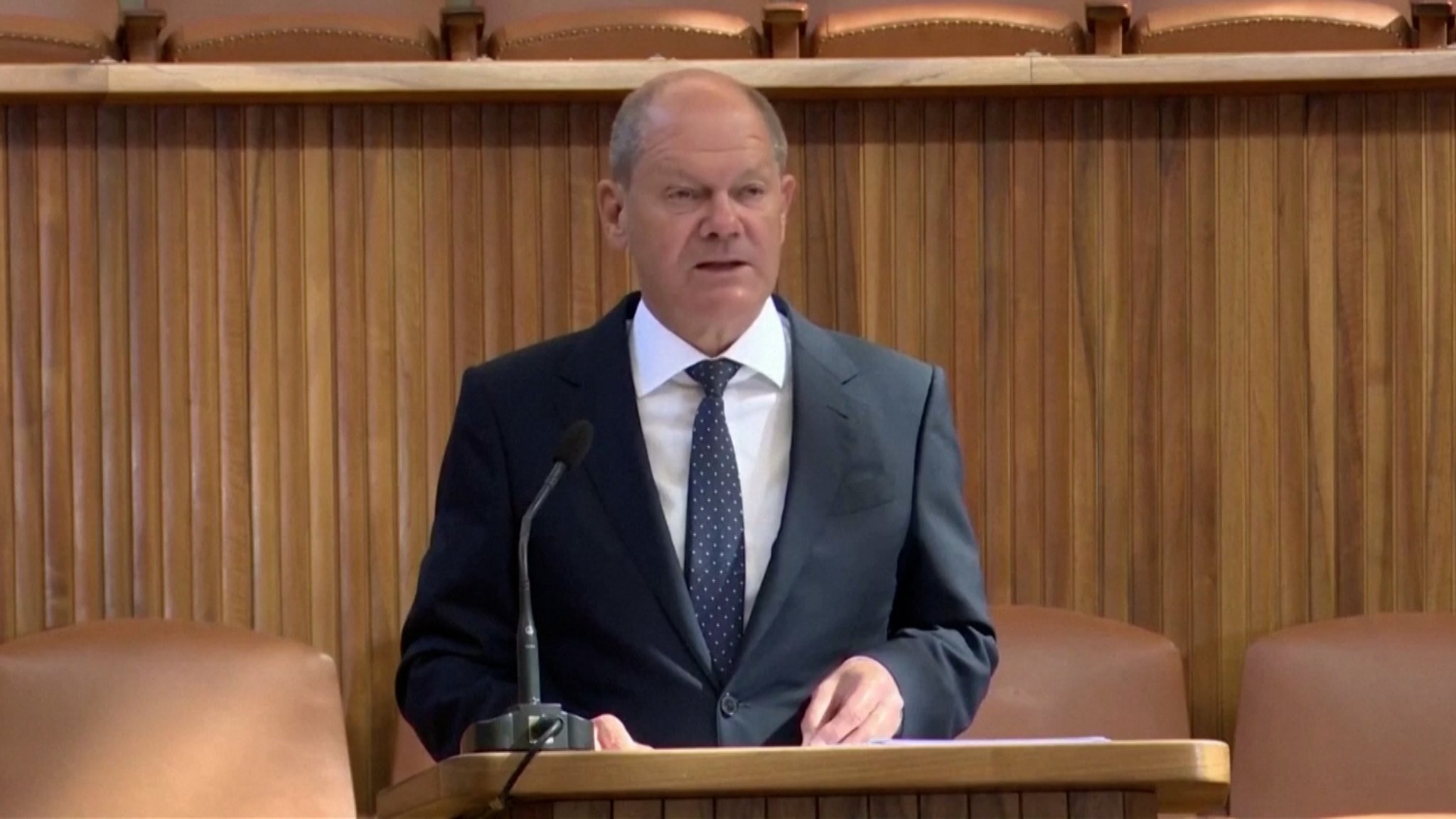 Bundeskazler Olaf Scholz weilt derzeit zum Staatsbesuch in Tschechien.