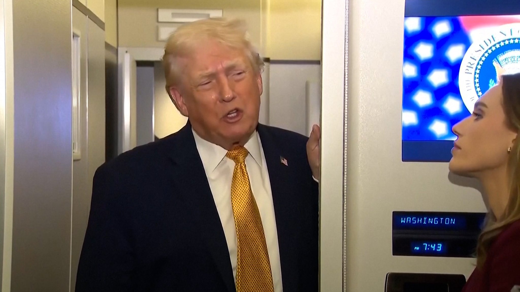 Nach der Festnahme von Venezuelas Staatschef Maduro haben die USA bekräftigt, in dem Land mitbestimmen zu wollen. | Bild: BR Nach der Festnahme von Venezuelas Staatschef Maduro haben die USA bekräftigt, in dem Land mitbestimmen zu wollen.