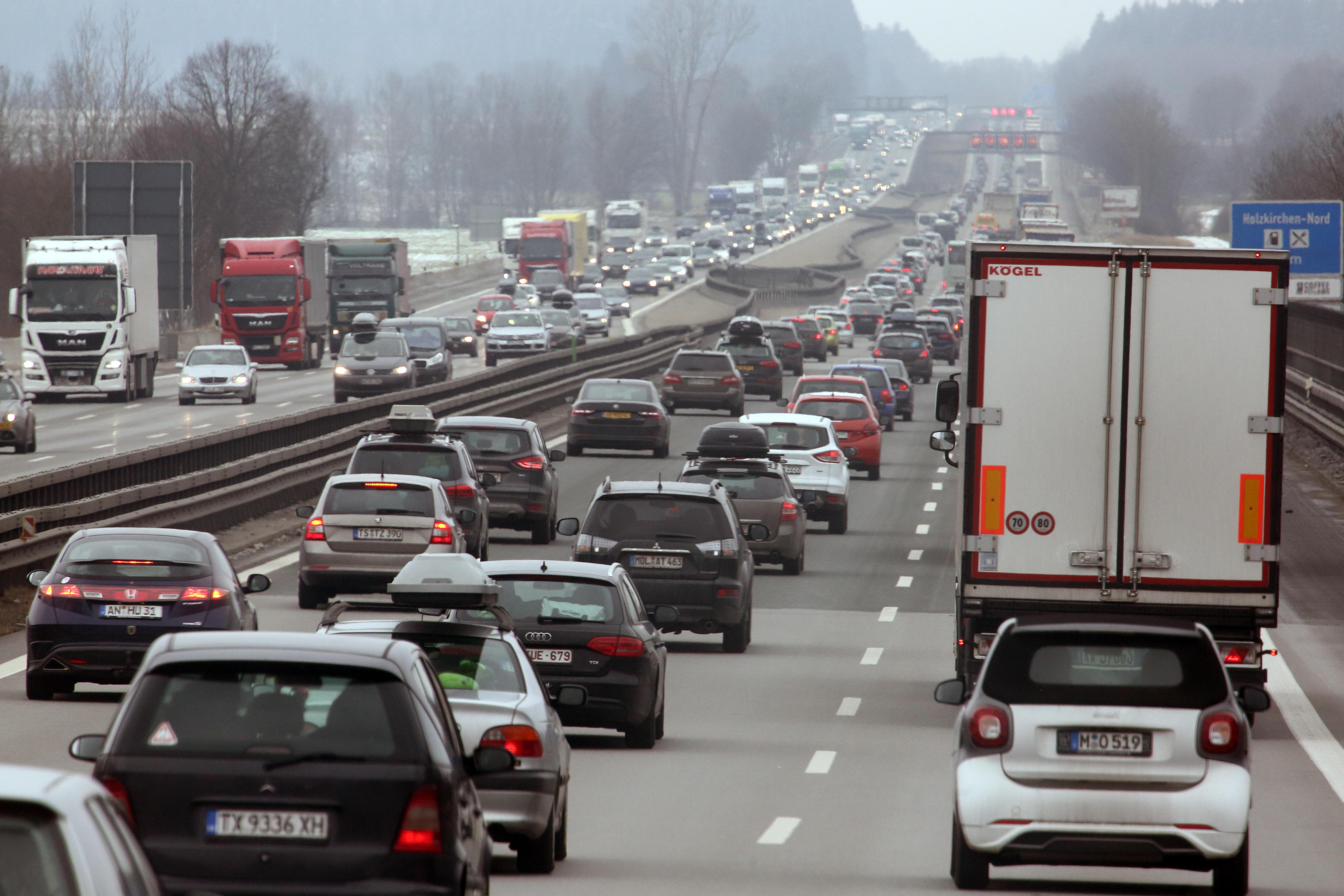 Weihnachtsferien Enden: Hier Drohen Staus | BR24