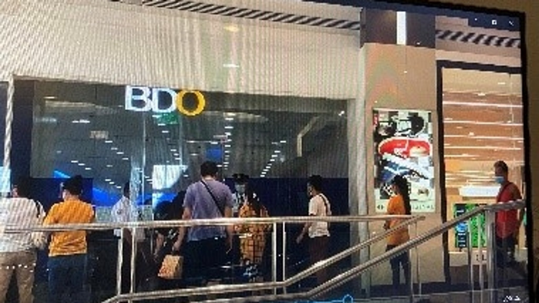 Die Filiale der BDO-Bank in einem Shopping-Center in Manila. 