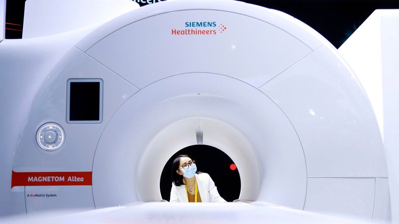 Siemens Healthineers, die erfolgreiche Siemenstochter, will Hauptversammlungen nur noch online abhalten.