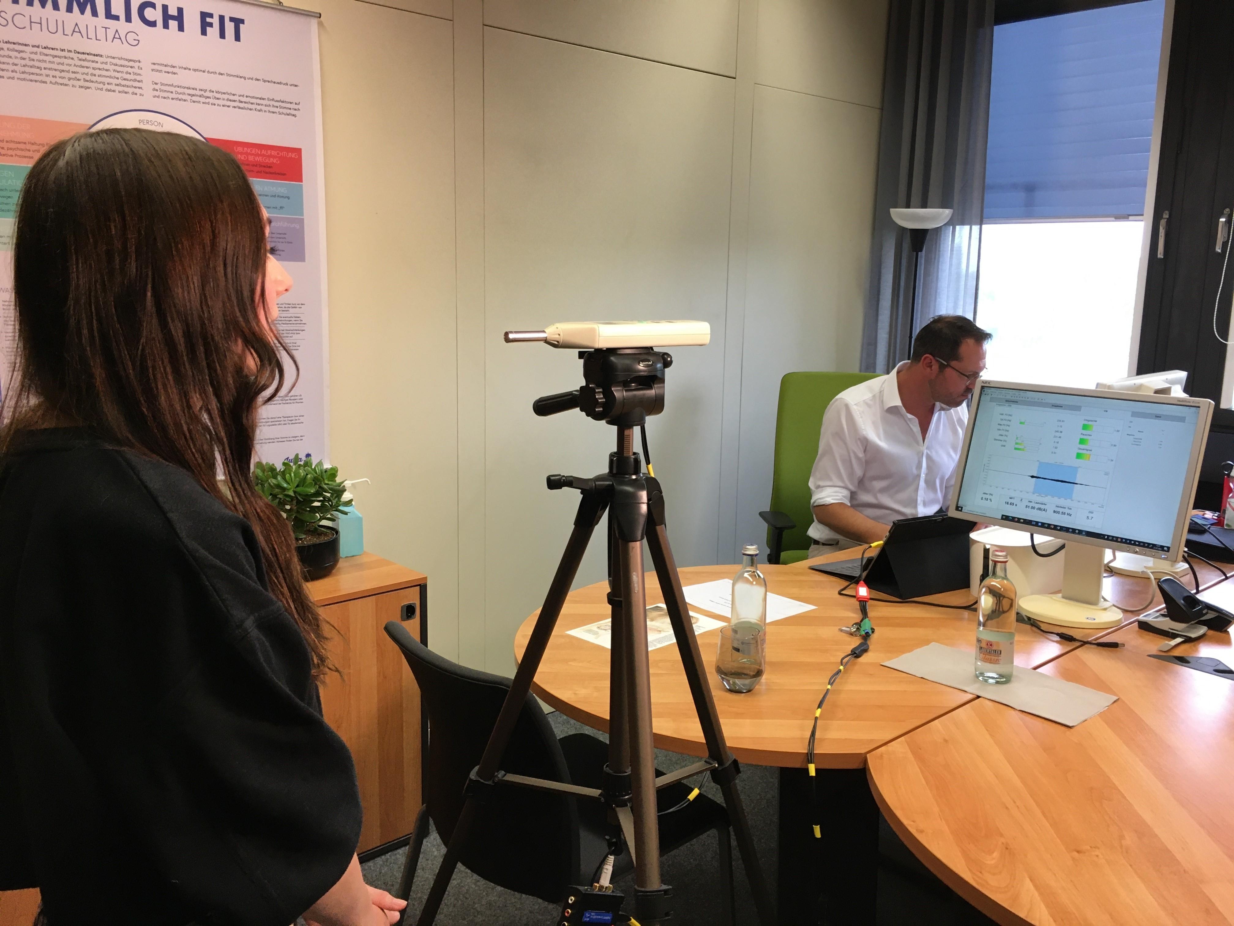 Uni Regensburg Entwickelt Stimmtraining F r Lehrkr fte BR24 Uni Regensburg Entwickelt Stimmtraining F r Lehrkr fte BR24