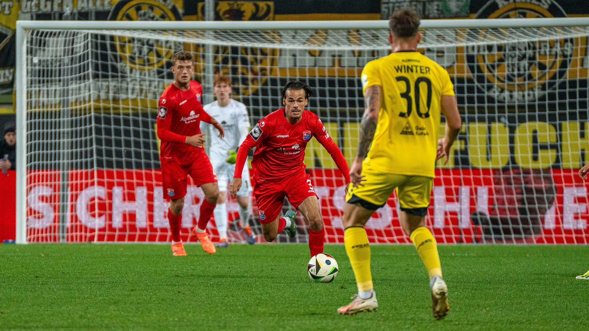 Spielszene Alemannia Aachen - SpVgg Unterhaching