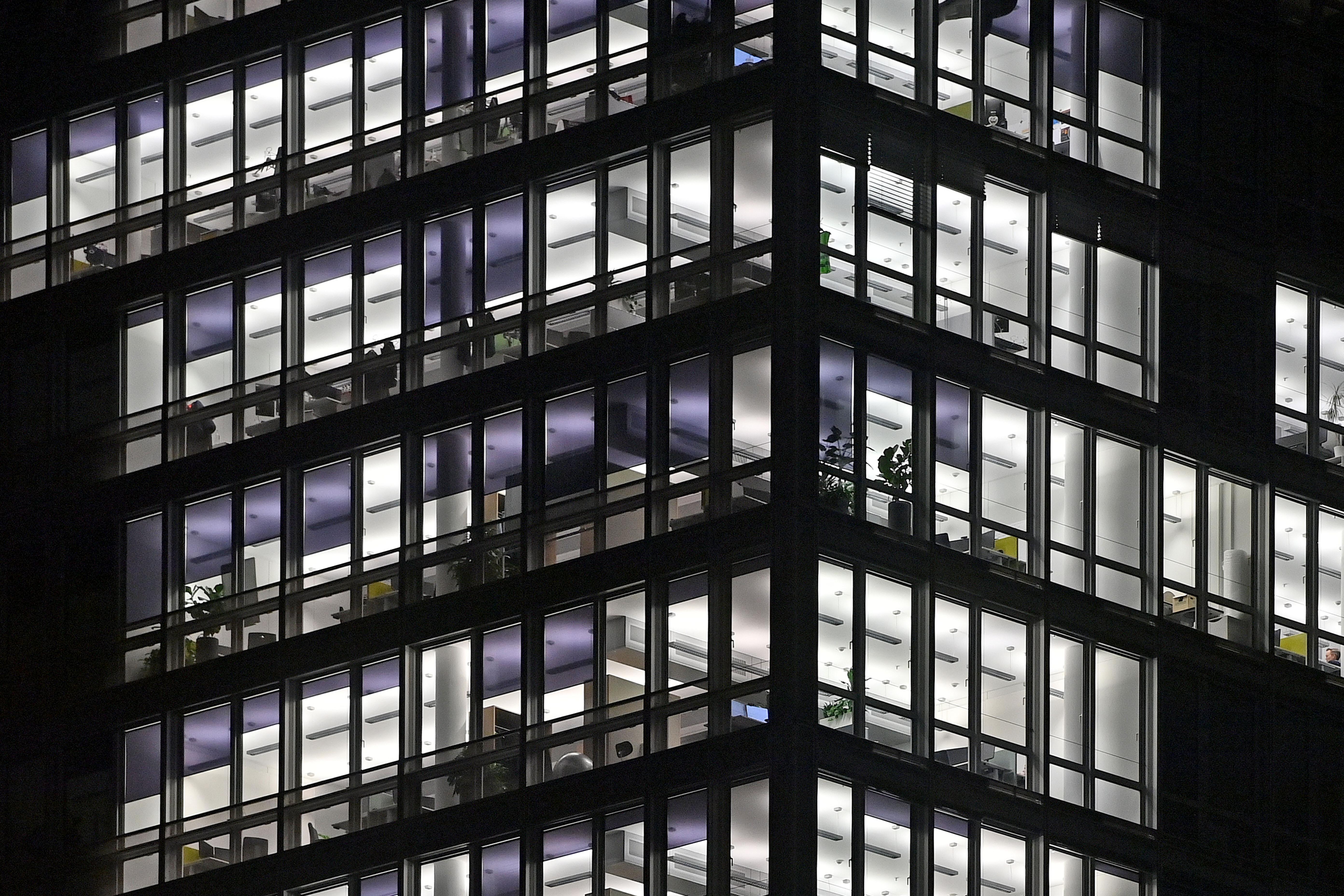 Söder-Vorstoß für längere Arbeit: Mehr Ablehnung als Zustimmung