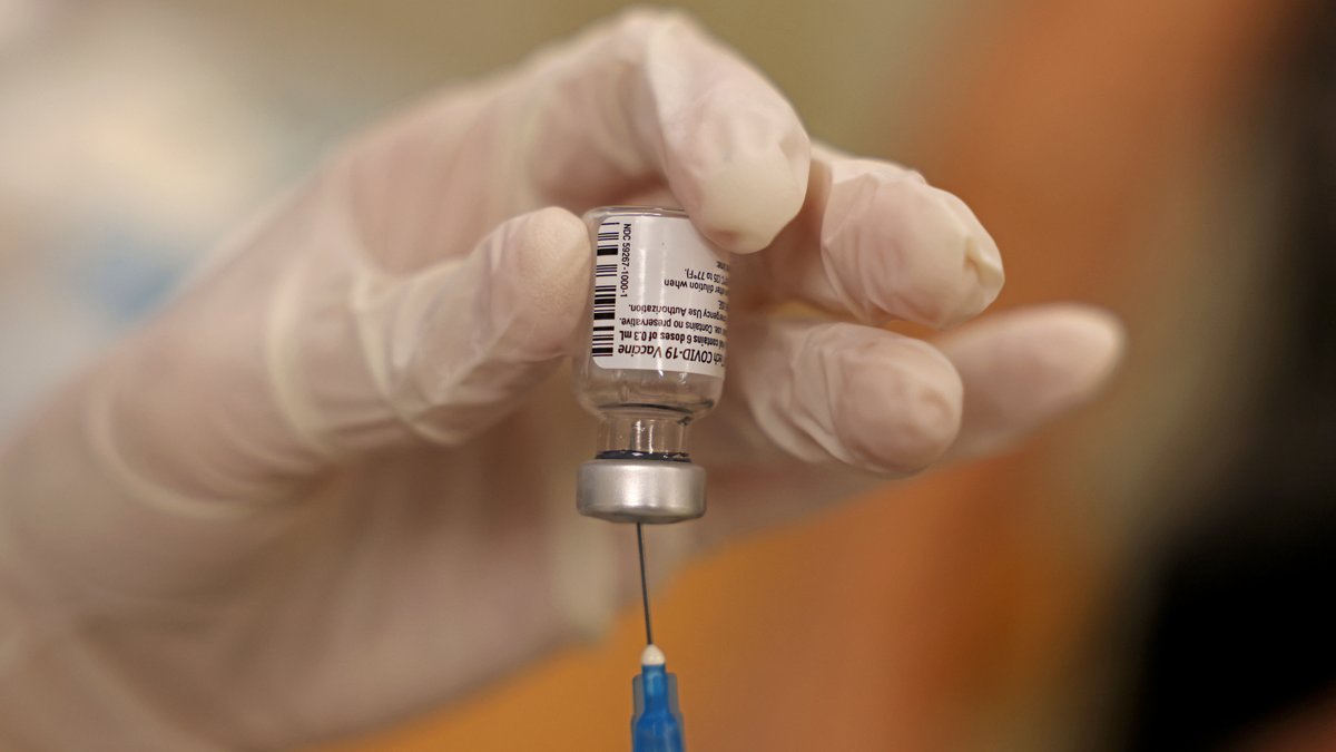 #Faktenfuchs: Umfrage kein Beleg für häufige Impf-Nebenwirkungen