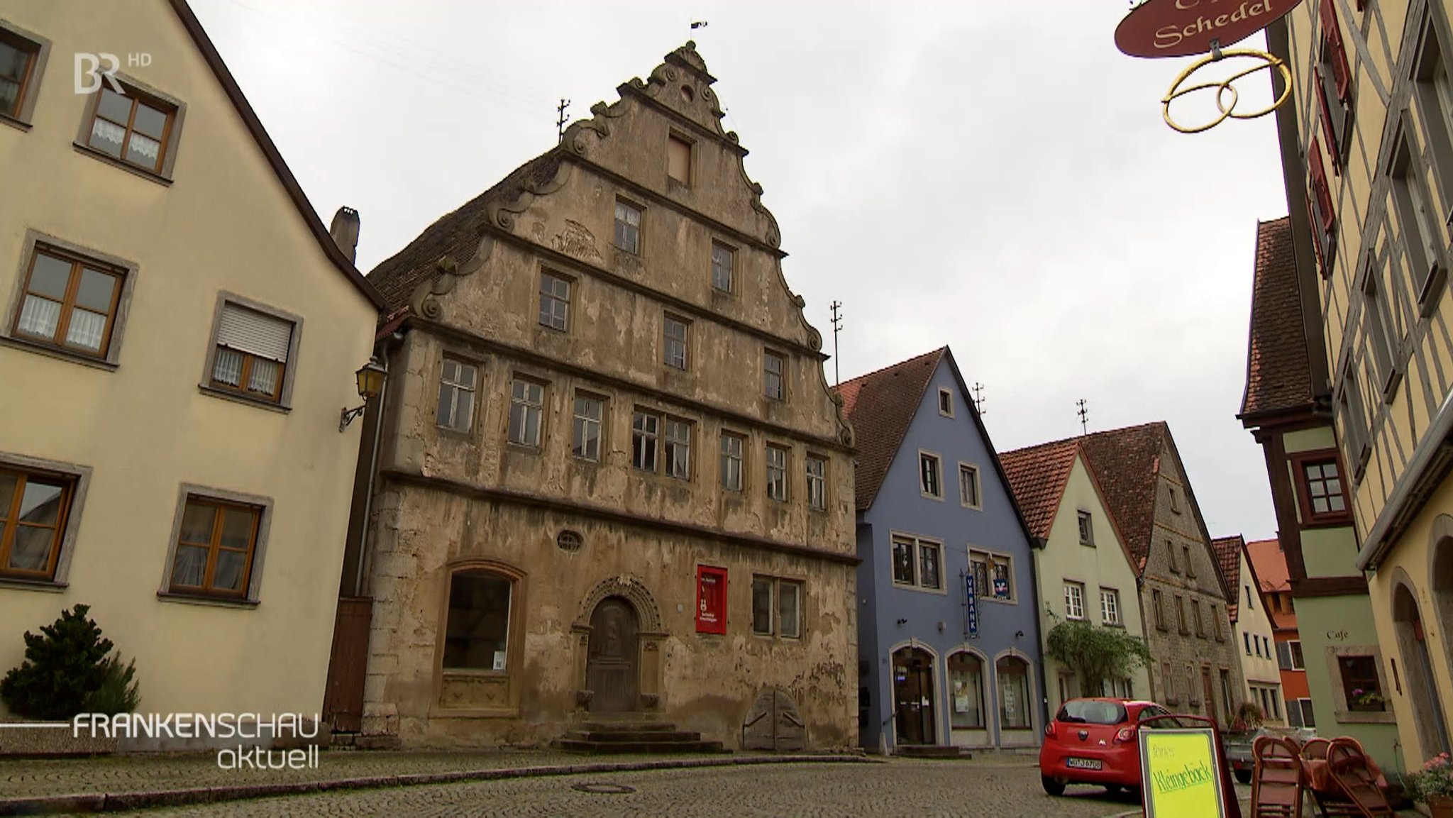 Der Marktplatz in Aub.