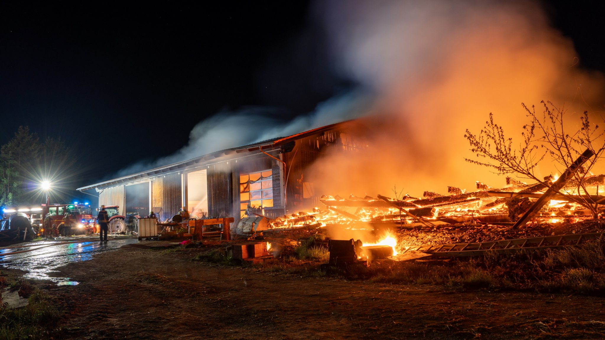 Stallbrand in Waging am See im Landkreis Traunstein
