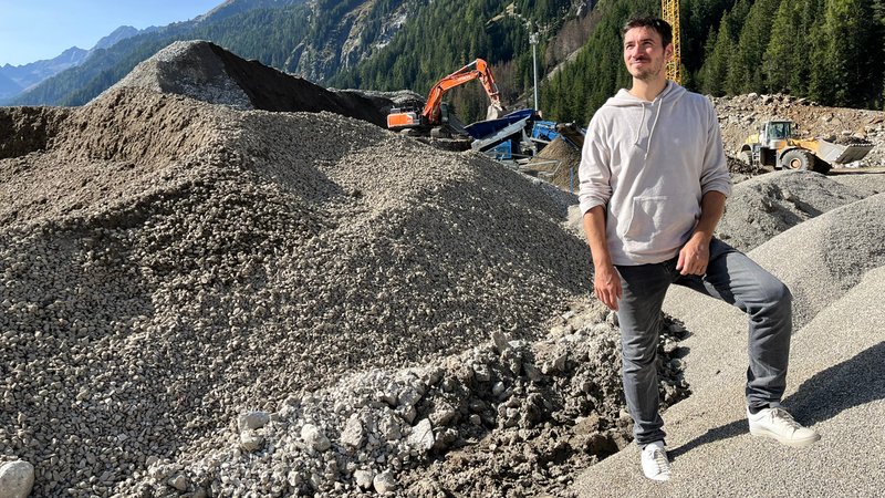Felix Neureuther - Spiel mit den Alpen: Baustelle am Biathlon-Gelände in Antholz