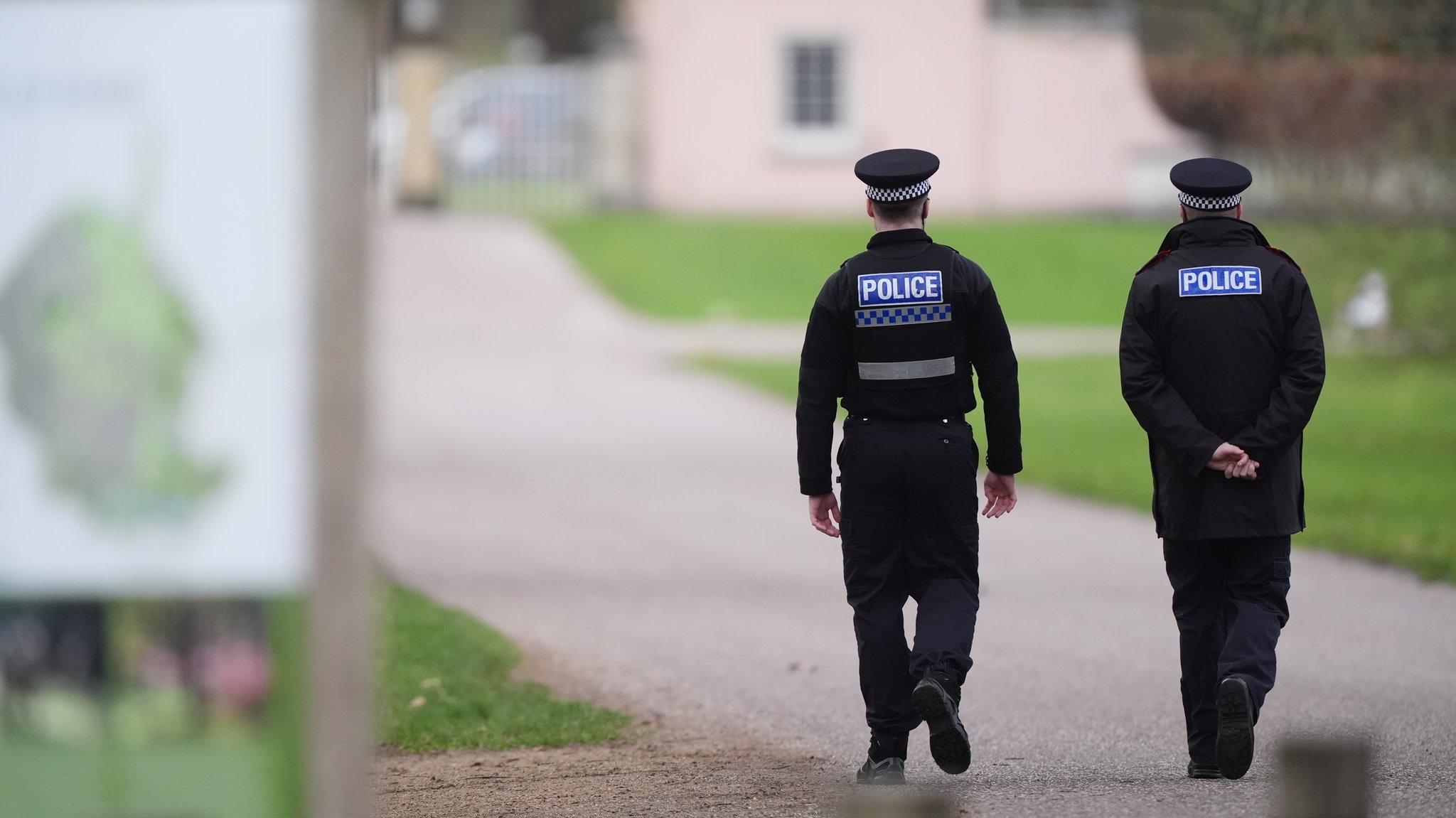 Andrew und der Fall Epstein: Polizei durchsucht Schloss Windsor