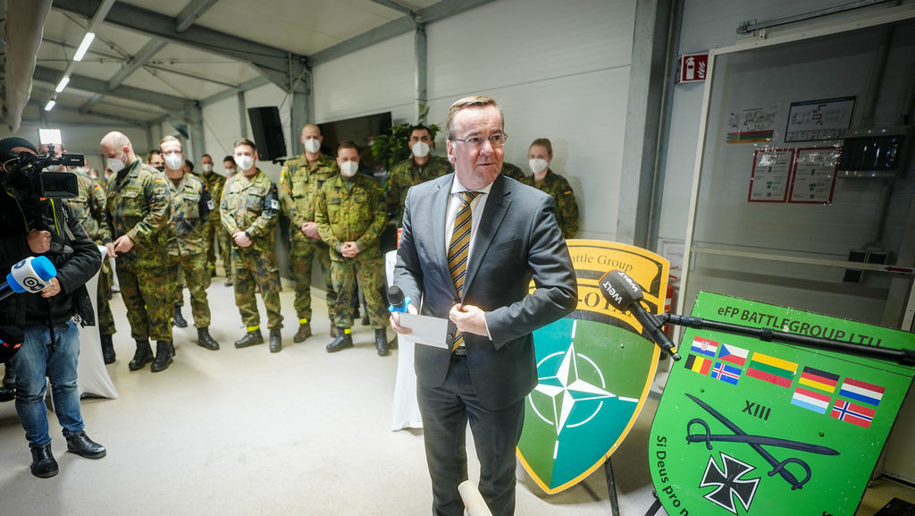 Boris Pistorius besuchte kürzlich deutsche Soldaten in Litauen. 