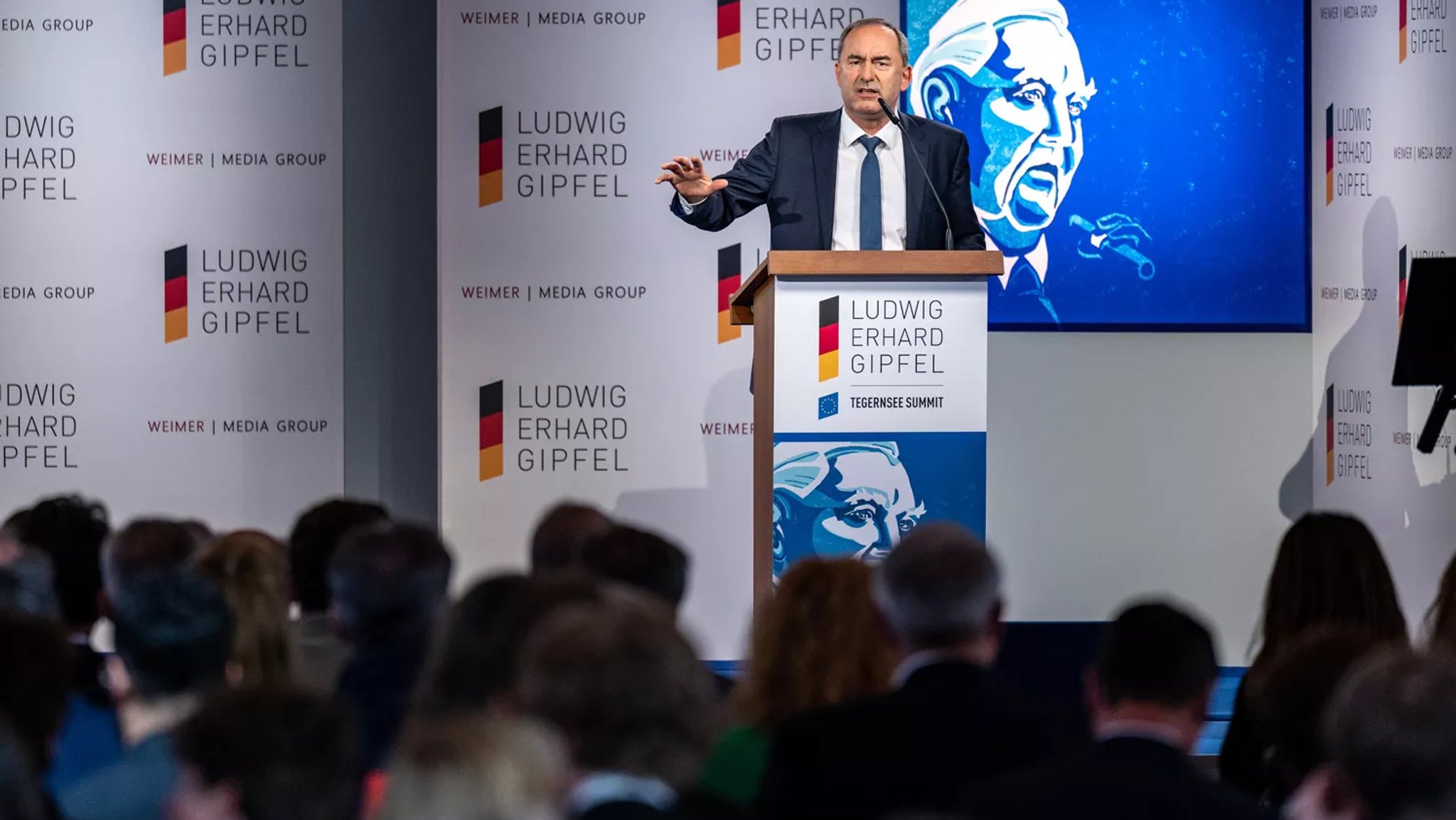 Erhard-Gipfel nach Vorwürfen: Ohne Söder, aber mit Aiwanger