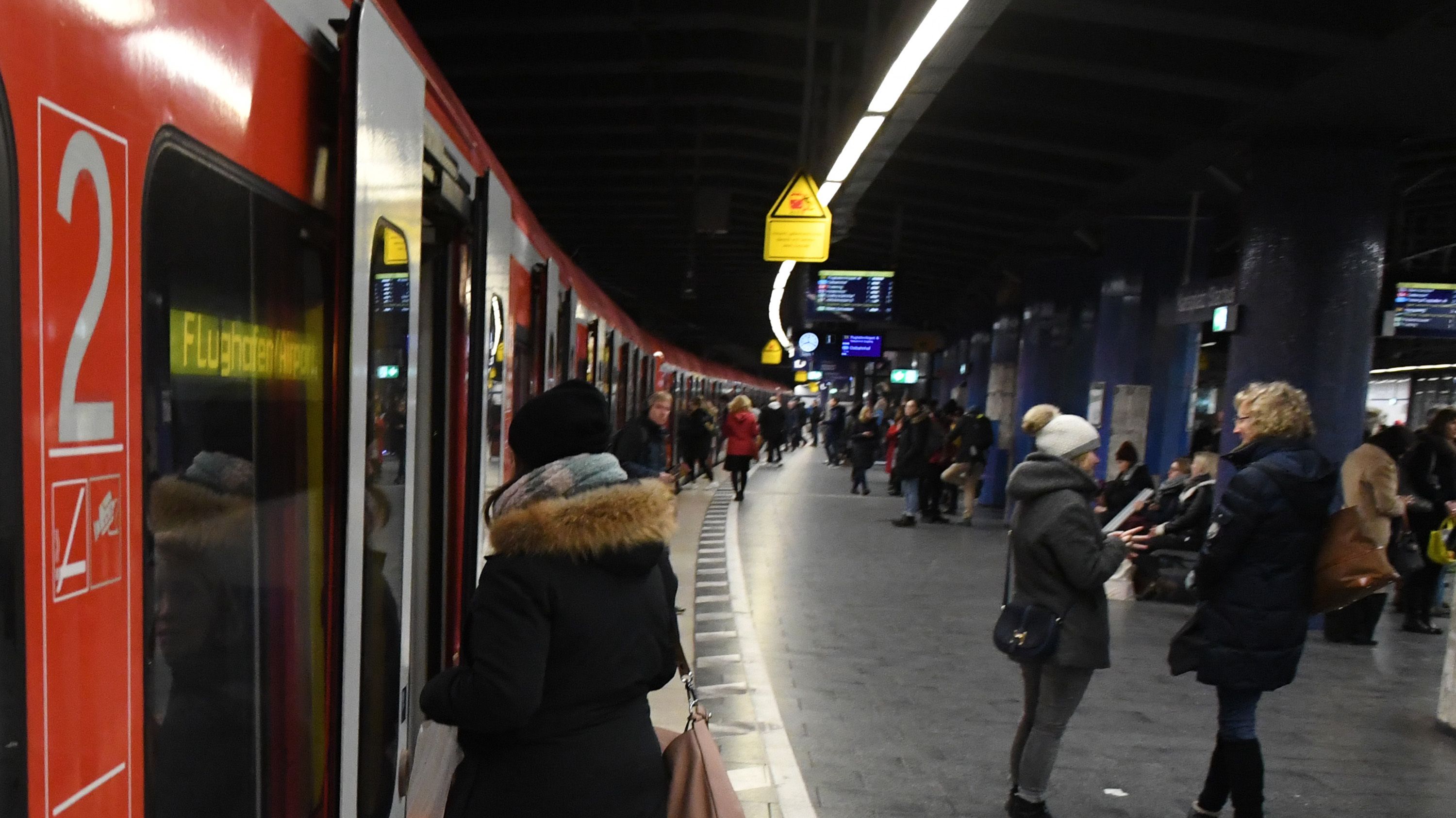 Behinderungen Bei Der Munchner S Bahn Br24