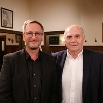 Mit Roman Deininger und Uli Hoeneß | Bild: A.H. Schroll