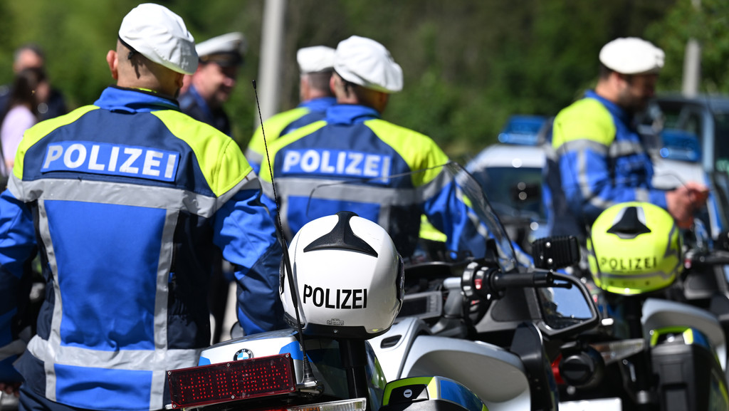 Die Polizei Motorradstaffel wird die Staatsgäste lotsen