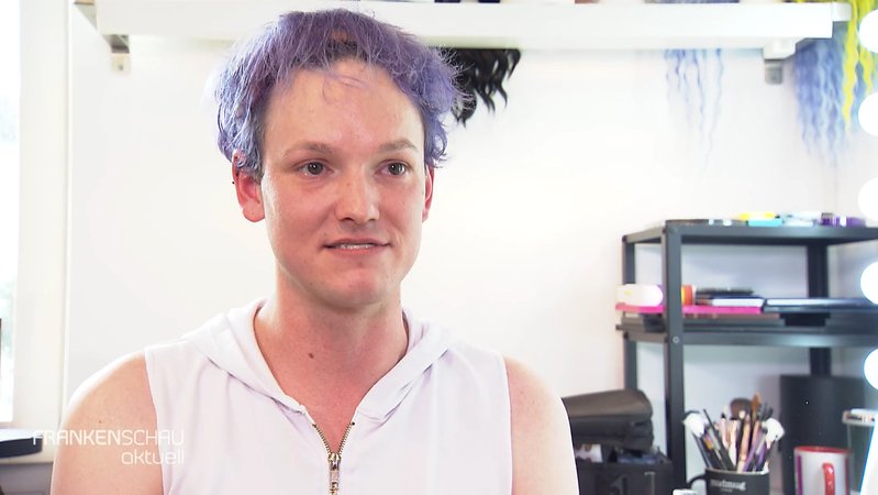 Die nichtbinäre Person David Spectra Jeldrik Blackwell. | Bild: BR Die nichtbinäre Person David Spectra Jeldrik Blackwell.