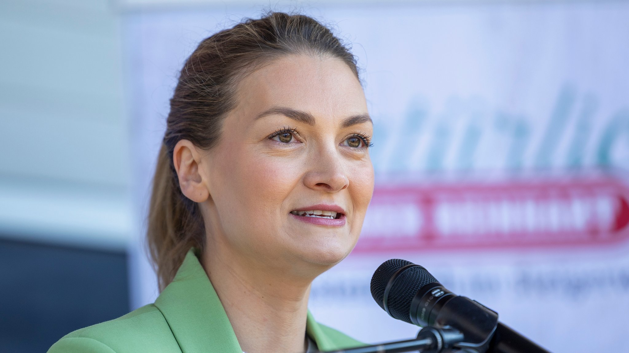 Bayerns Gesundheitsministerin Judith Gerlach | Bild: picture alliance / HMB Media | Heiko Becker Bayerns Gesundheitsministerin Judith Gerlach