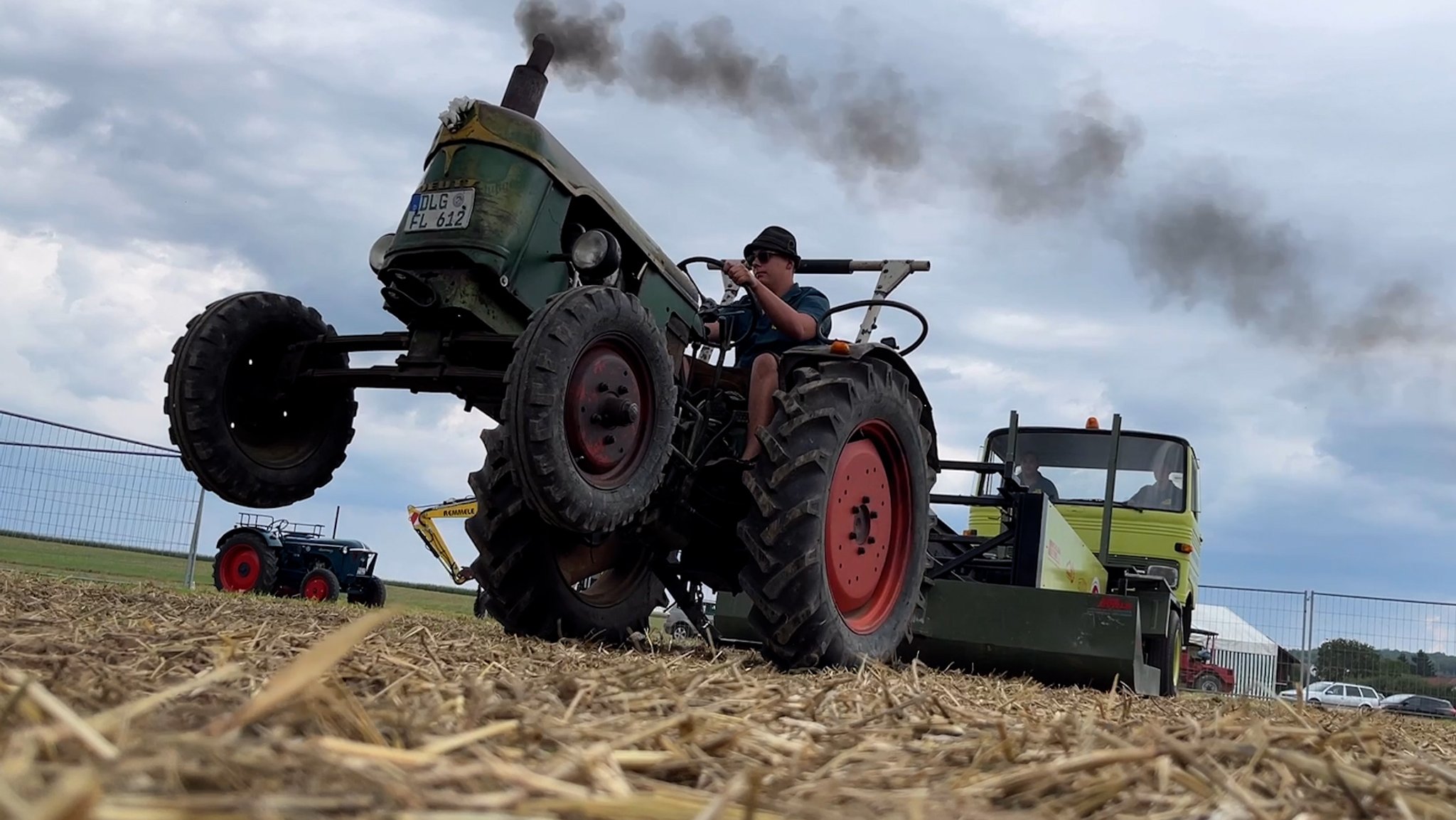 Letzter Testlauf in Finningen. Am Sonntag gibt es dort das Oldtimer-Bremswagenziehen.