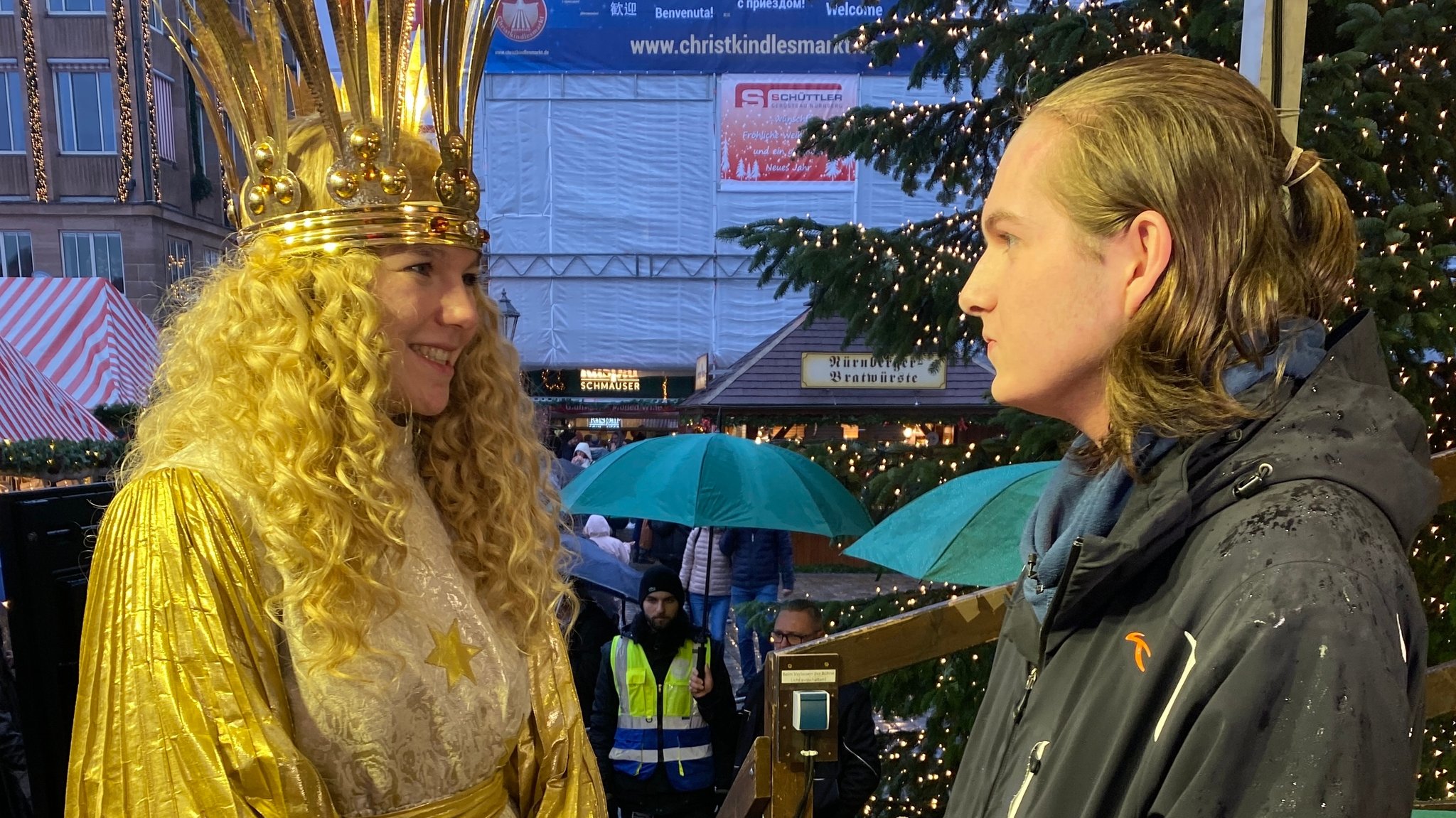 Jaxon aus Australien trifft das Nürnberger Christkind